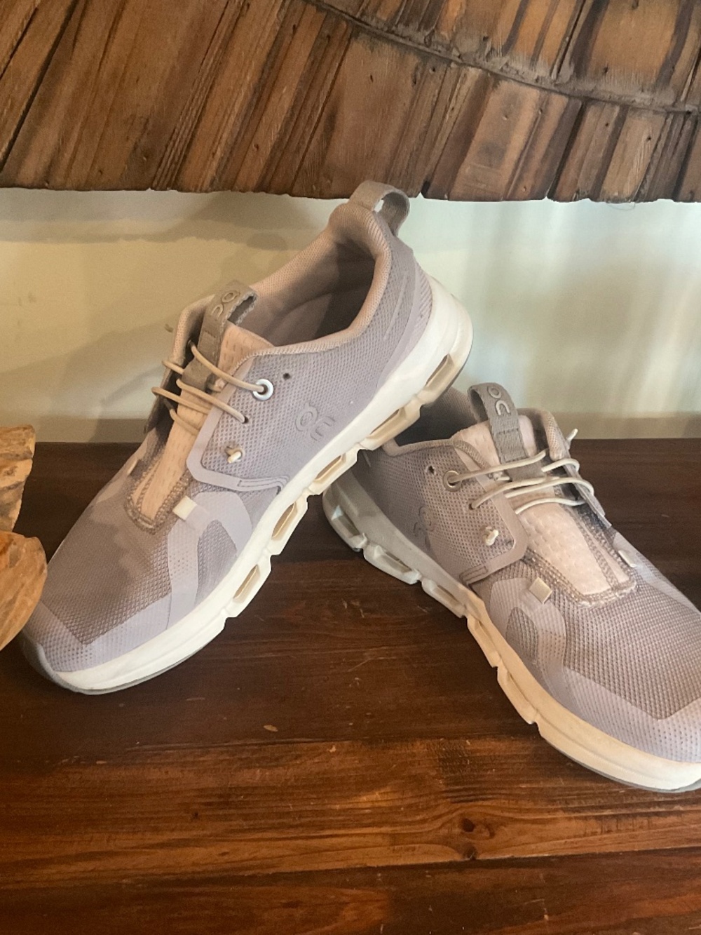 On Cloud Sky Youth  Running  Sneaker, Color Gray, Size 4